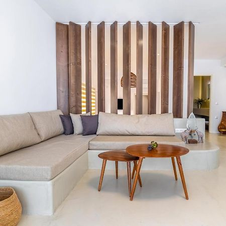 Wave, An Idyllic Seafront Suite By Nirousuites Kokkini Hani Buitenkant foto