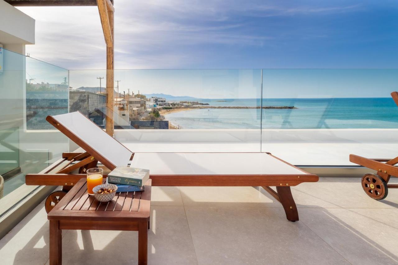 Wave, An Idyllic Seafront Suite By Nirousuites Kokkini Hani Buitenkant foto