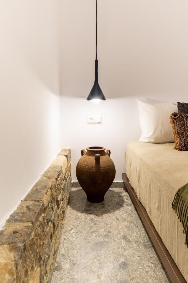Wave, An Idyllic Seafront Suite By Nirousuites Kokkini Hani Buitenkant foto