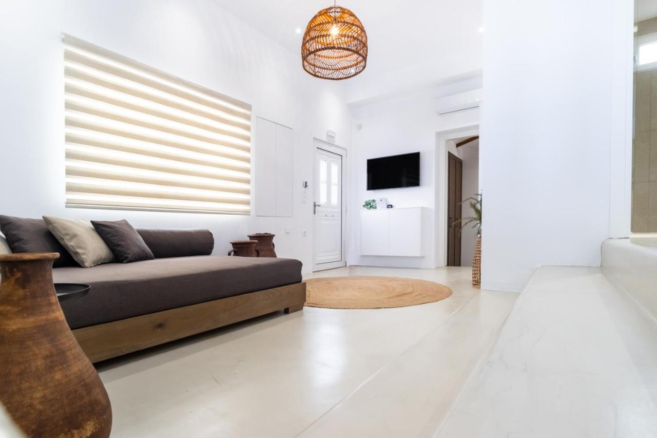 Wave, An Idyllic Seafront Suite By Nirousuites Kokkini Hani Buitenkant foto