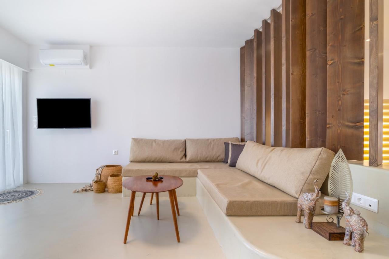 Wave, An Idyllic Seafront Suite By Nirousuites Kokkini Hani Buitenkant foto