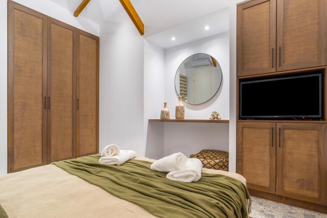 Wave, An Idyllic Seafront Suite By Nirousuites Kokkini Hani Buitenkant foto