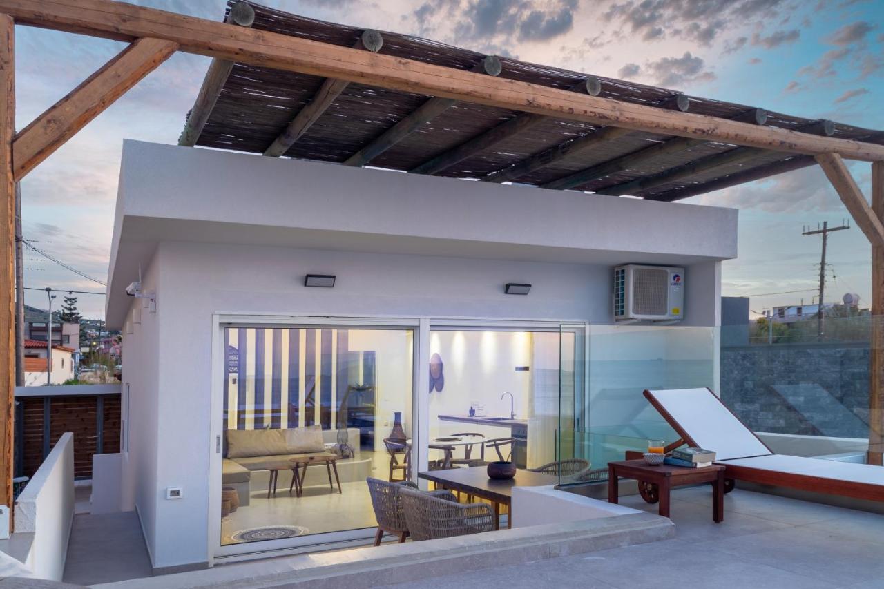 Wave, An Idyllic Seafront Suite By Nirousuites Kokkini Hani Buitenkant foto